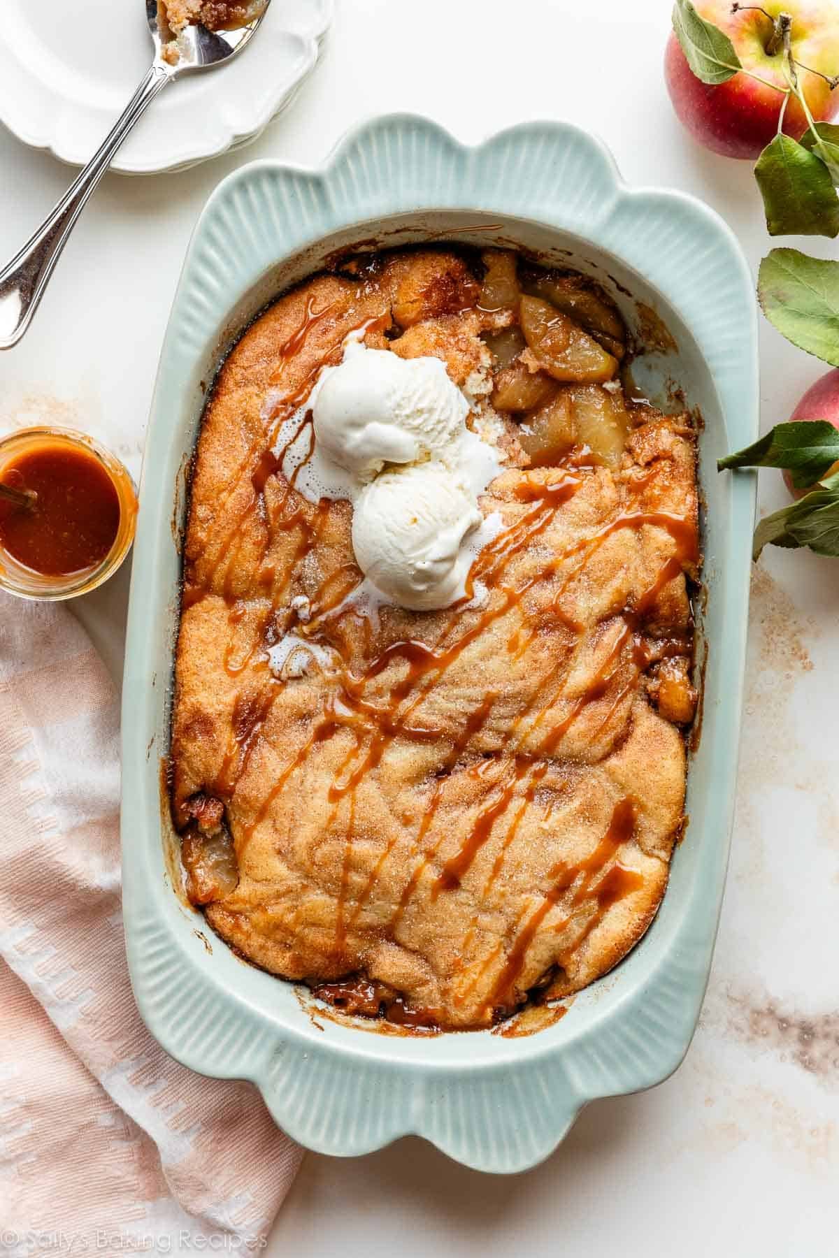 Master Apple Cobbler: Pre-Cooked Apples & Easy Batter for Beginners